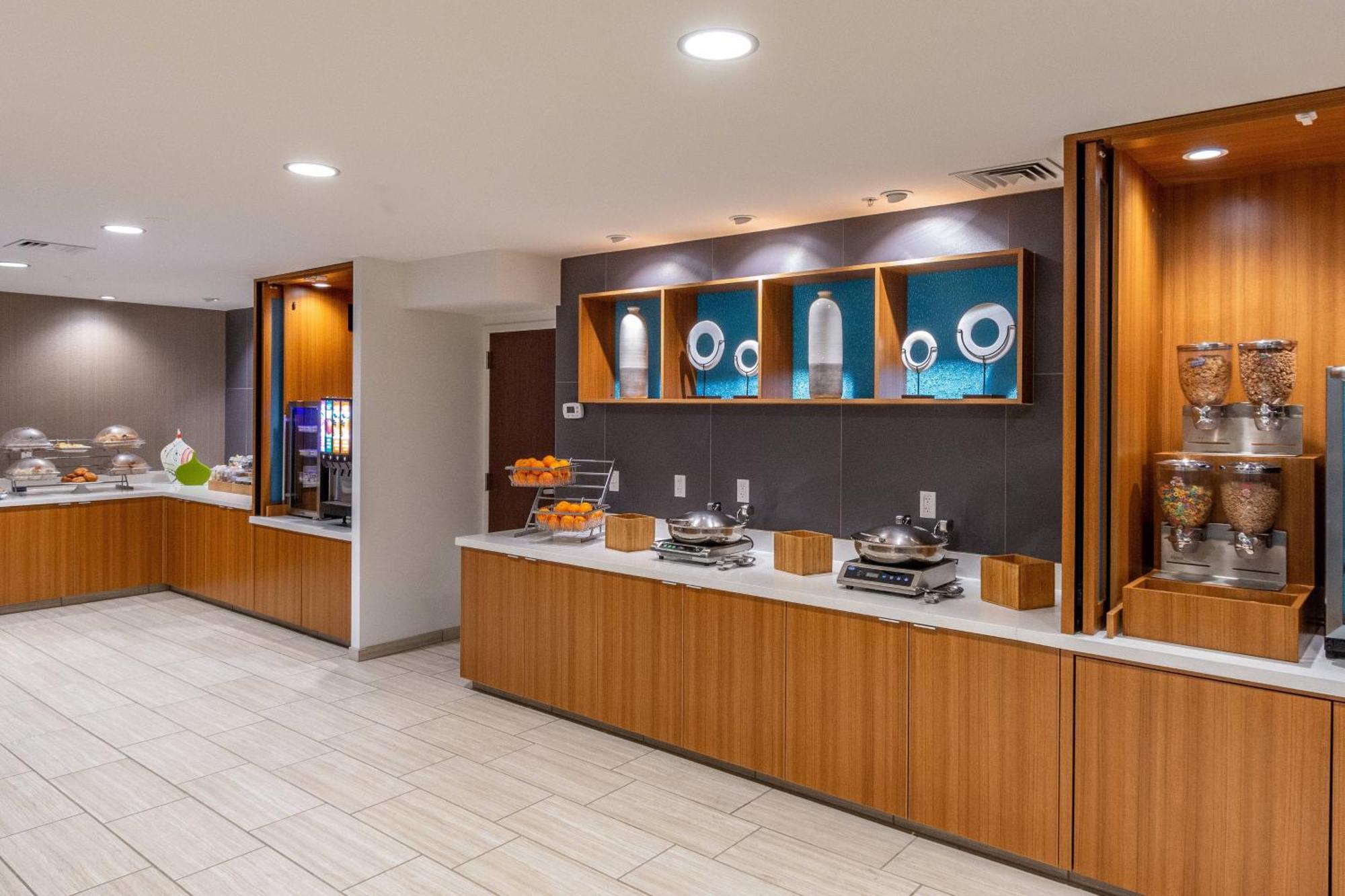 Springhill Suites Anchorage Midtown Eksteriør billede