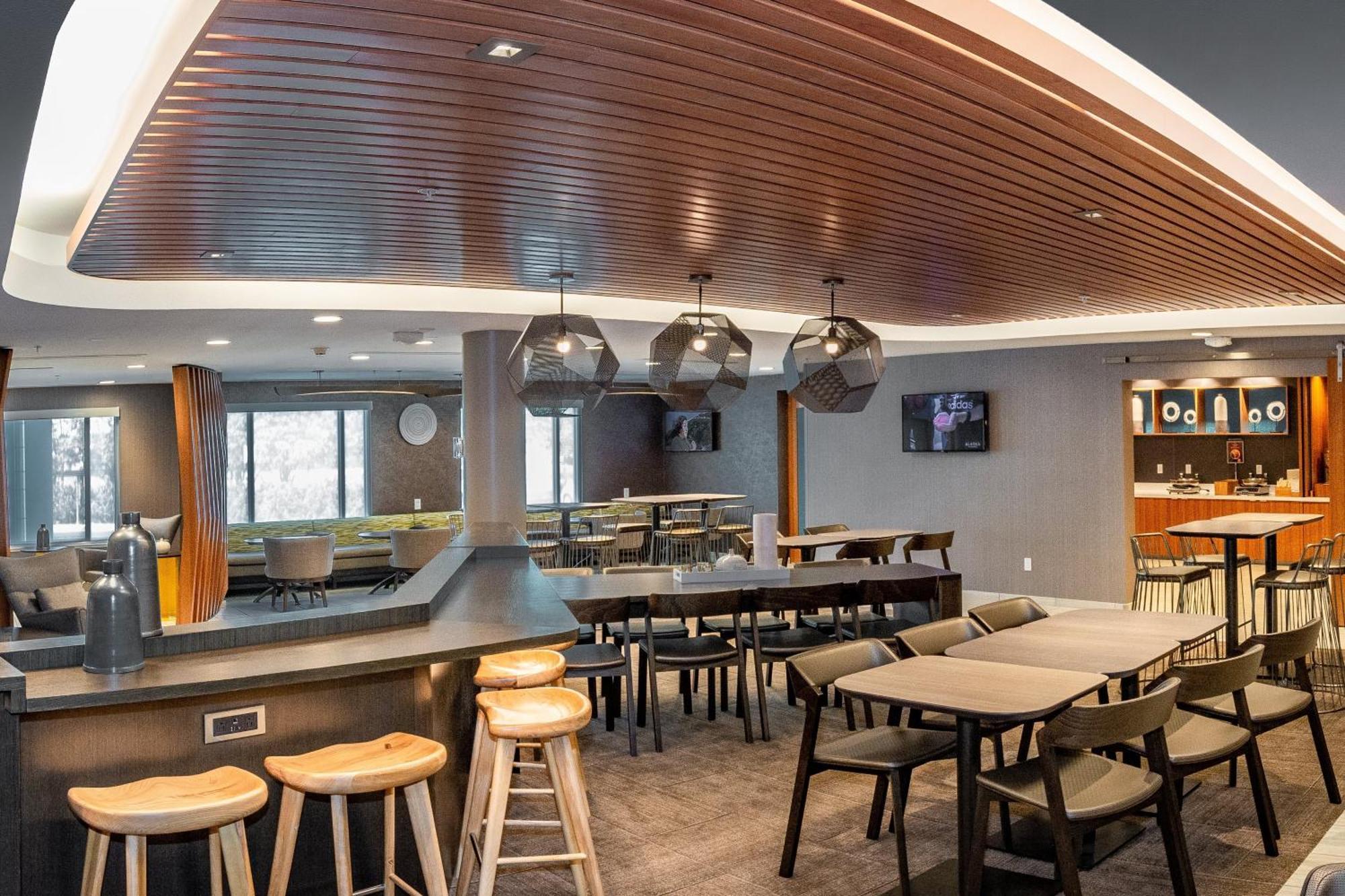 Springhill Suites Anchorage Midtown Eksteriør billede